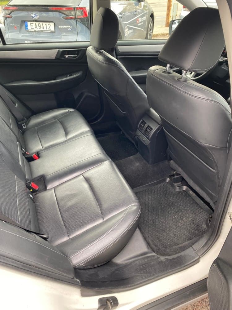 Outback backseats